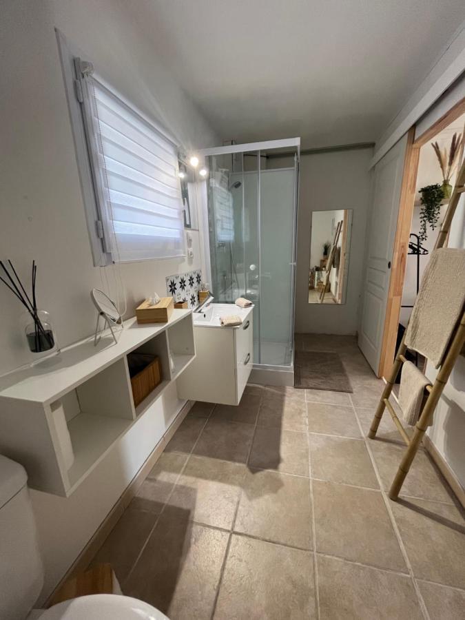 Studio Chez Joss Істр Екстер'єр фото